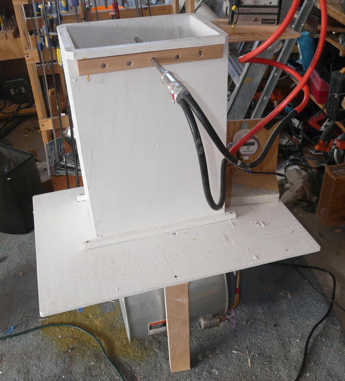 measuring blower door flow rates